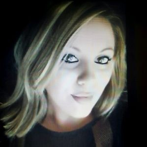 Meet your Posher, Dora